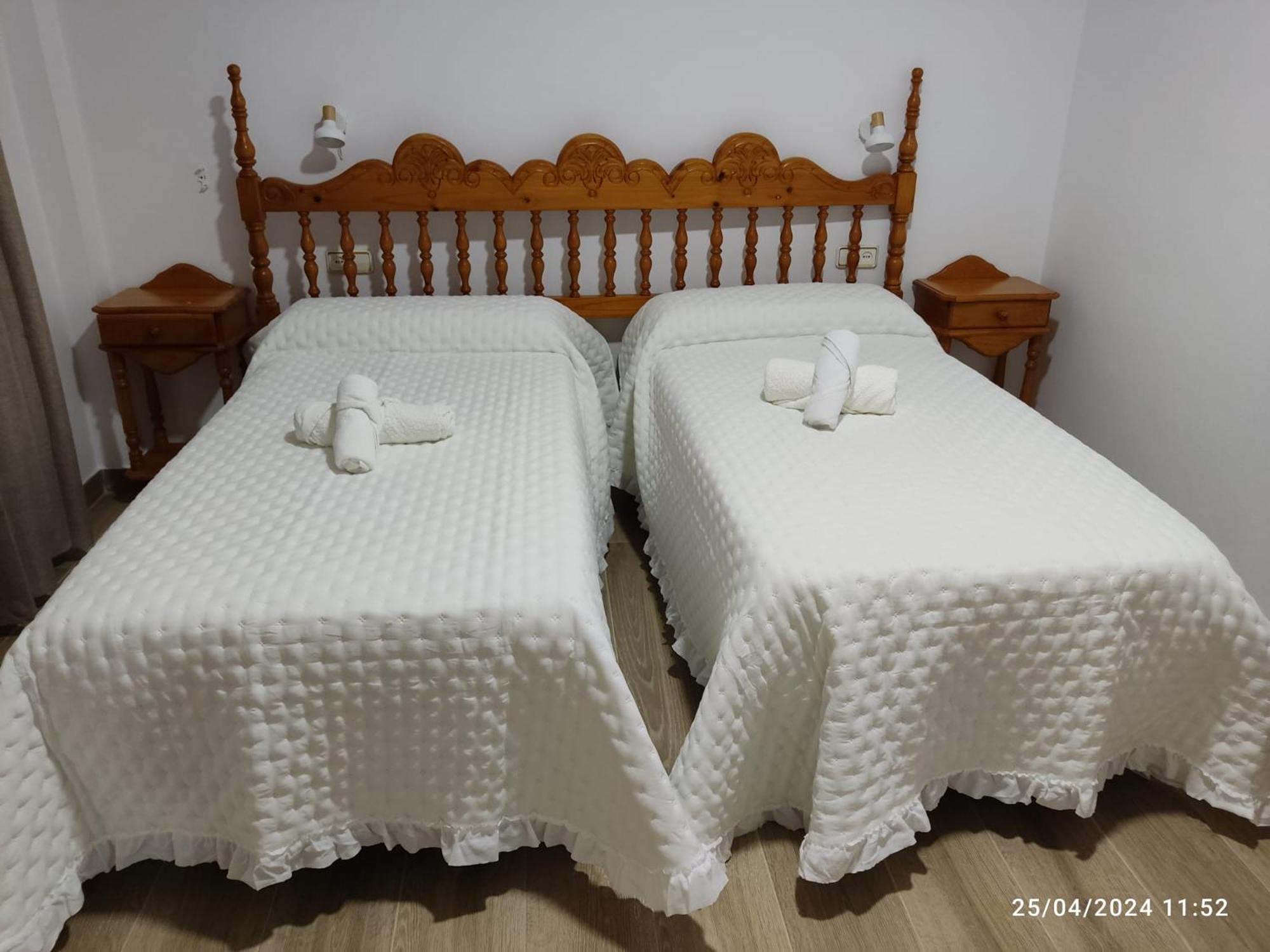 Hostal Quinto Pino Chipiona Exterior foto
