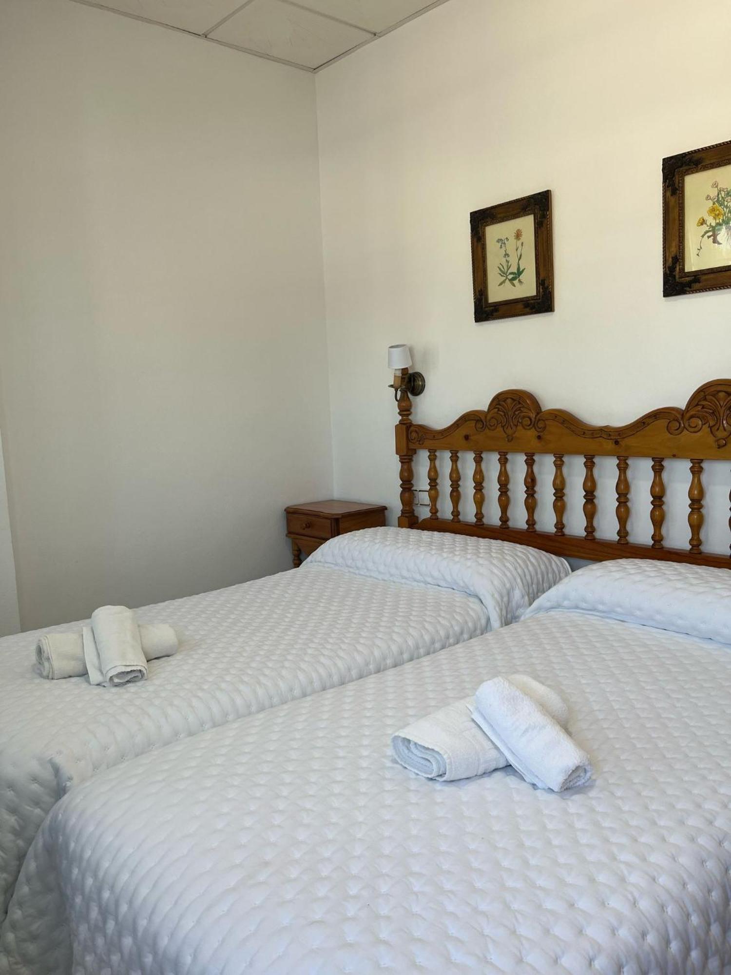 Hostal Quinto Pino Chipiona Exterior foto