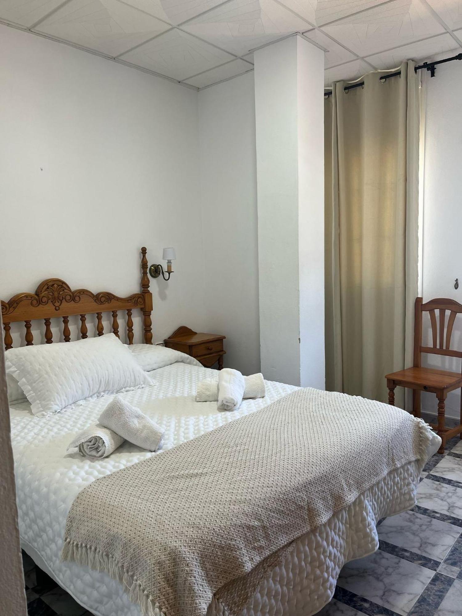 Hostal Quinto Pino Chipiona Exterior foto