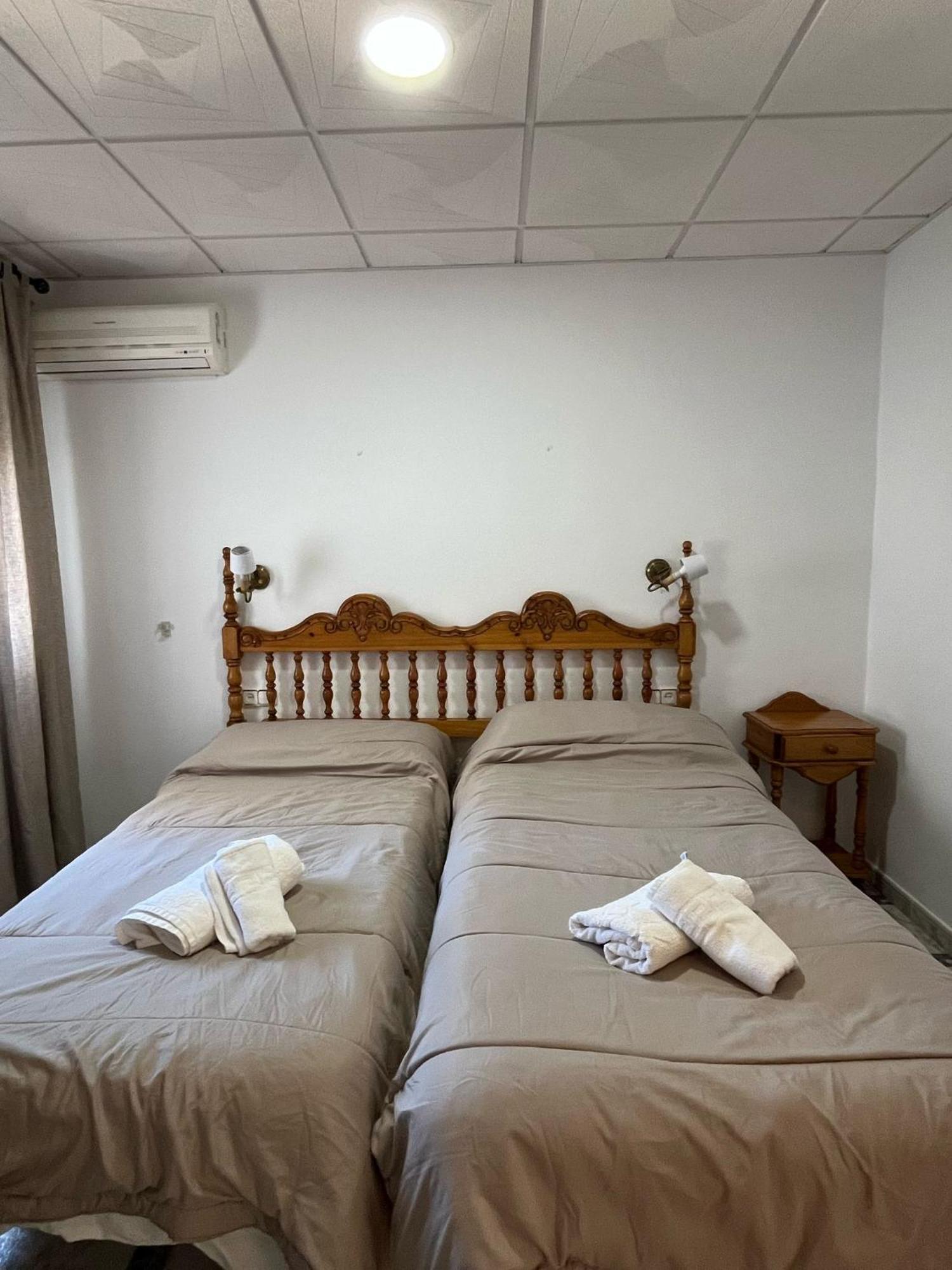 Hostal Quinto Pino Chipiona Exterior foto